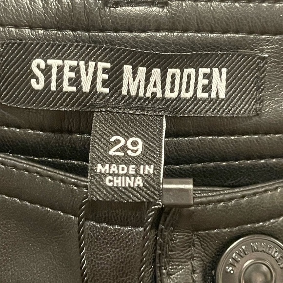 Steve Madden Loren Pants Buttery Soft, Supple Faux Black Leather size 29 NWT - Picture 4 of 8